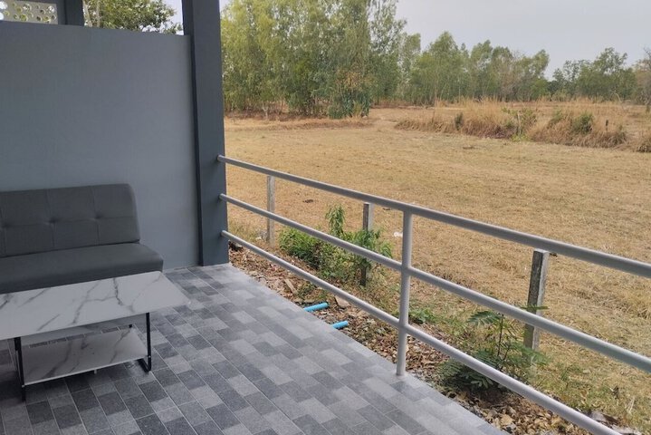 Room 10 of 26