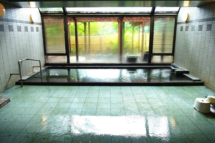 Public bath