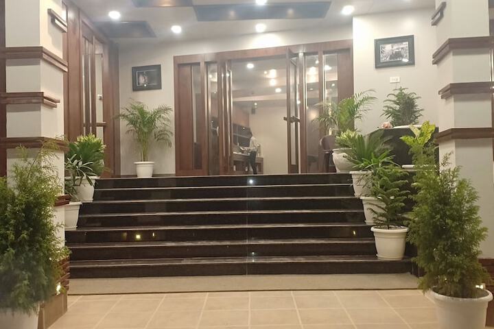 Hotel Abhinav International
