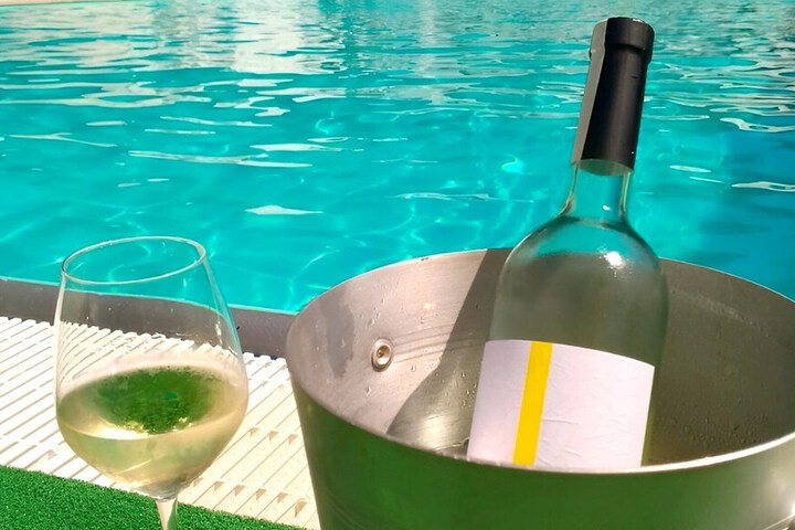 Pool 12 of 30