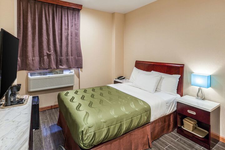 1 Double Bed (11 of 15)