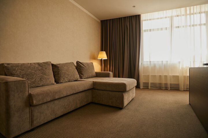 Room 29 of 90