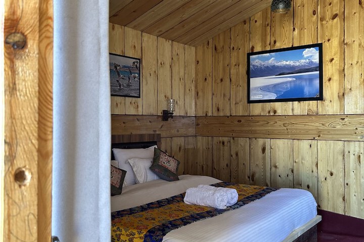 Room 15 of 43