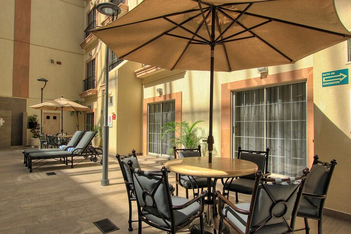 Terrace/Patio 138 of 150