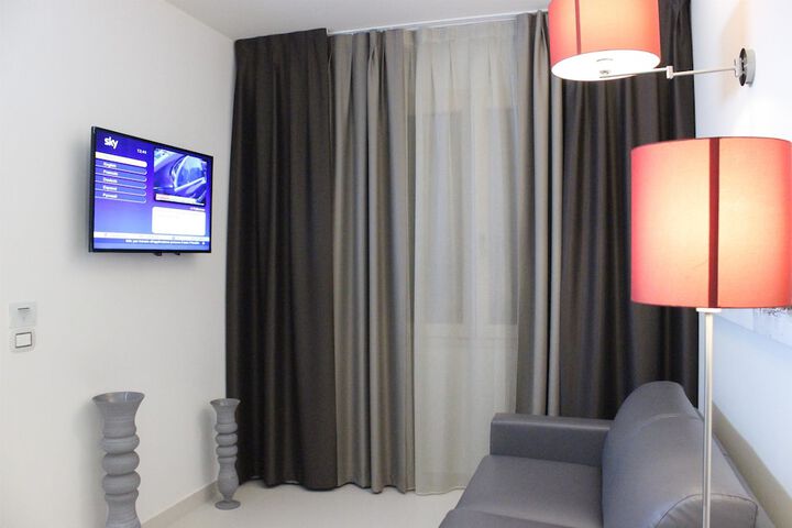 Room 29 of 186