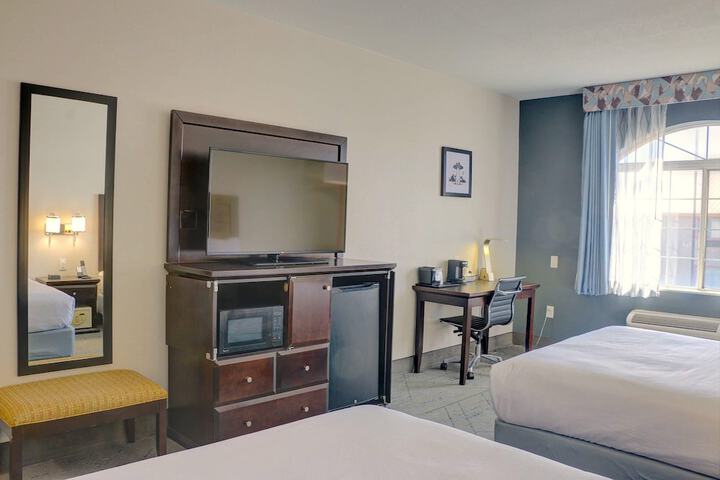 Room 16 of 41