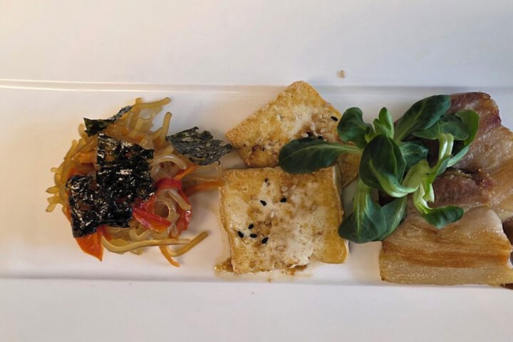 Dining 60 of 76