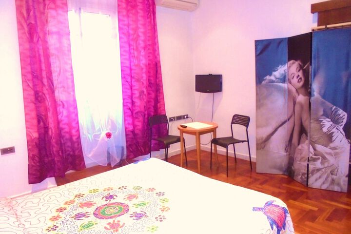 Max House Bed &  Breakfast in Rome