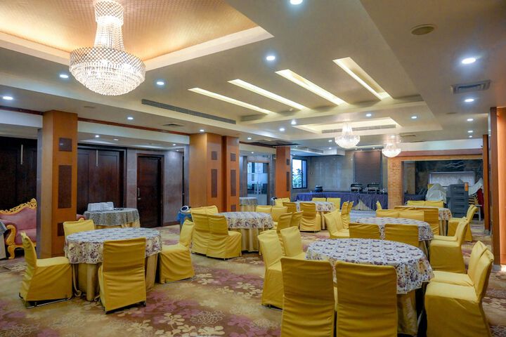 Ballroom/Hall 257 of 288