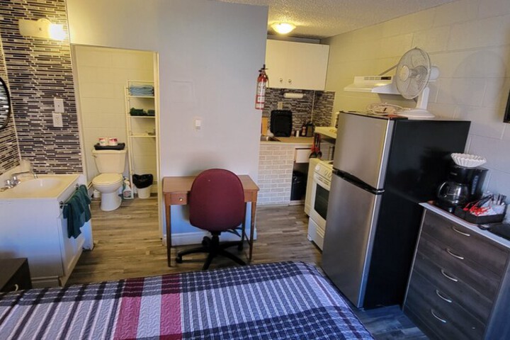 Room 16 of 47