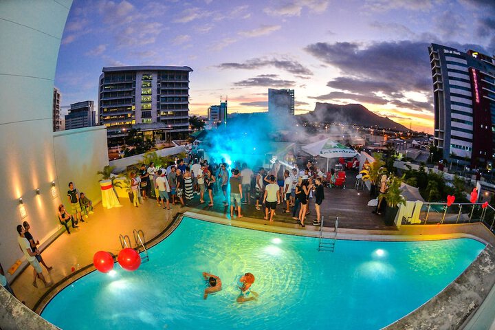 Pool Hotel