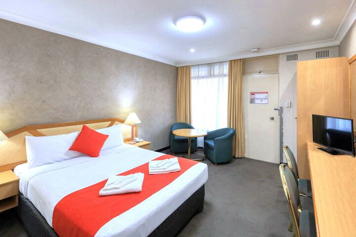Room 8 of 29