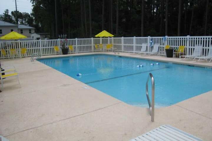 Pool 43 of 59