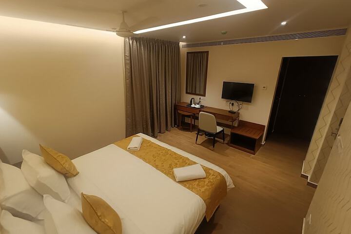 Room 48 of 87