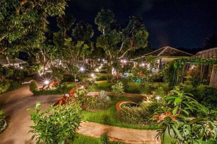 Property Grounds 19 of 28