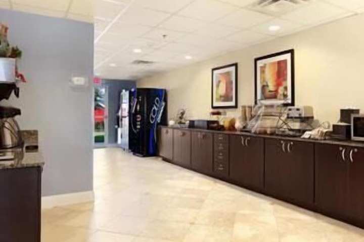 Breakfast area