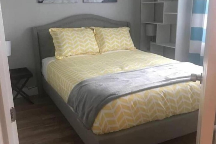 Room 15 of 48