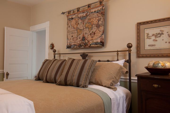 Room 5 of 21