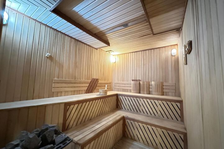 Spa 41 of 53