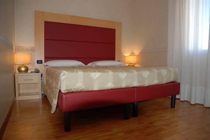 Room 17 of 69