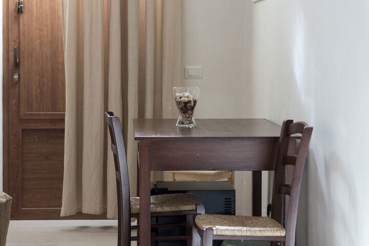 Room 20 of 48