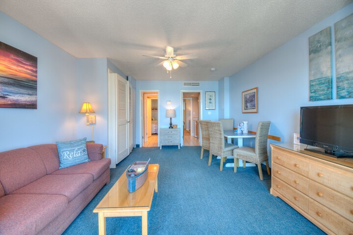 Room 8 of 17