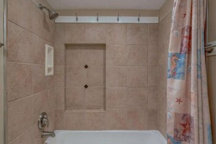 Room 60 of 360