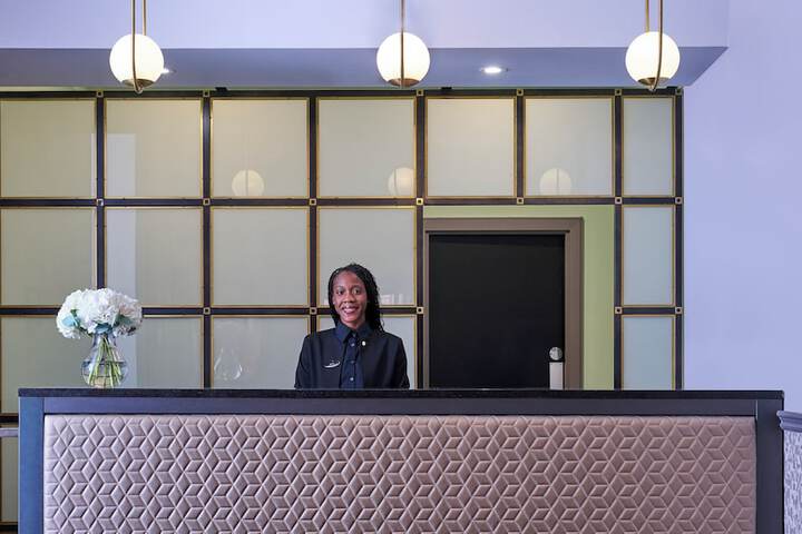 Hotel Interior 6 of 43