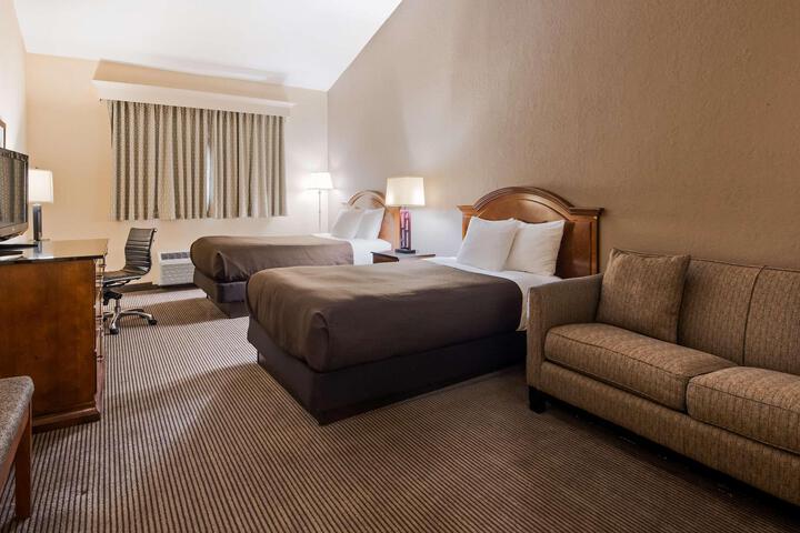 Double Accessible Queen Size Bed (11 of 11)
