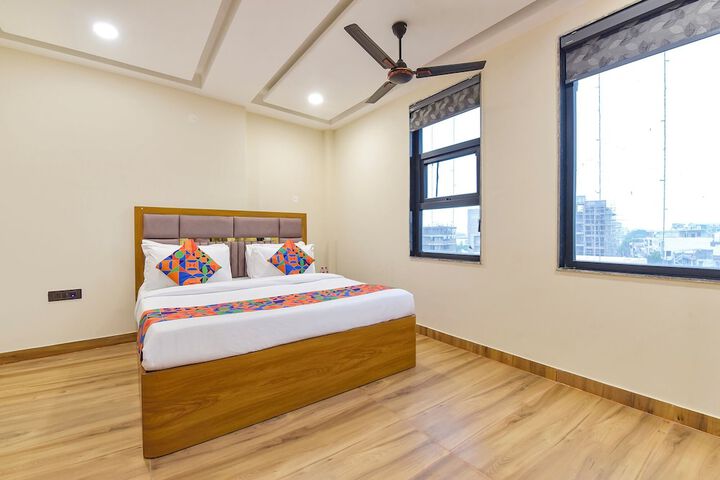 Room 21 of 52