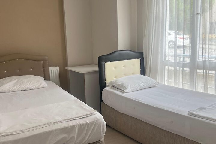 Room 3 of 12