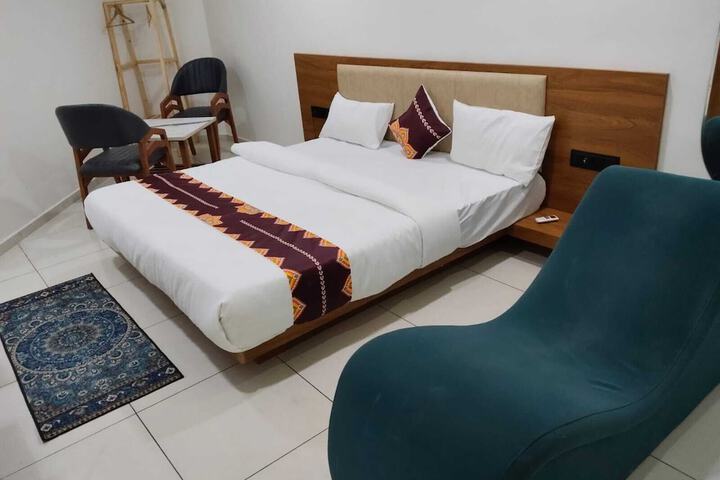Room 15 of 50