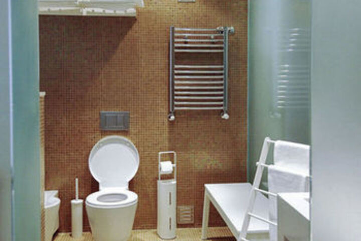 Clean Restrooms