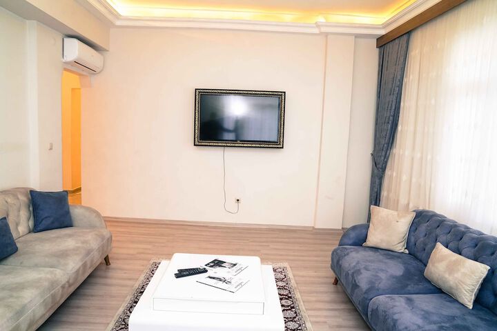 Room 72 of 117