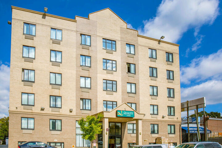 Hotel 2 of 29