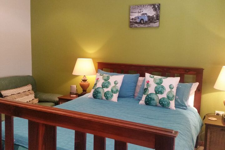 Room 13 of 68