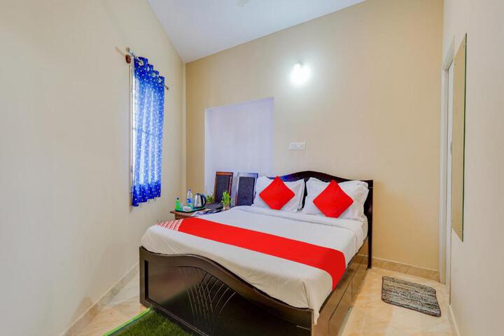 Hotel O SGR Residency