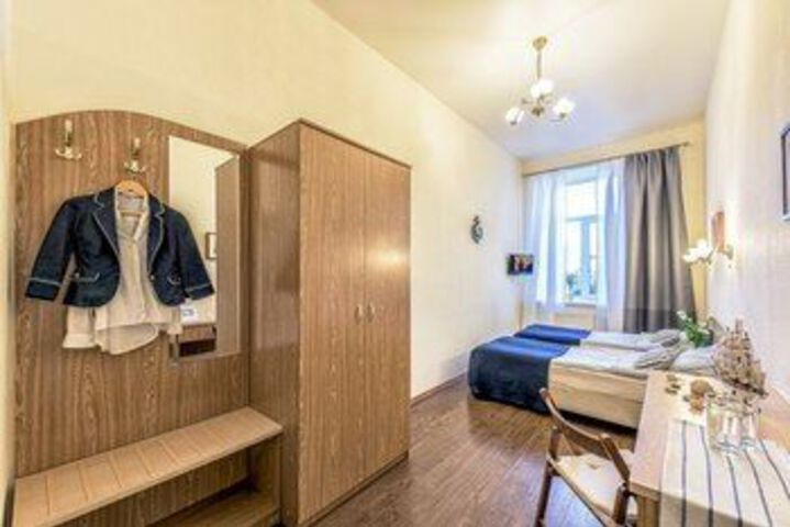 Room 21 of 45
