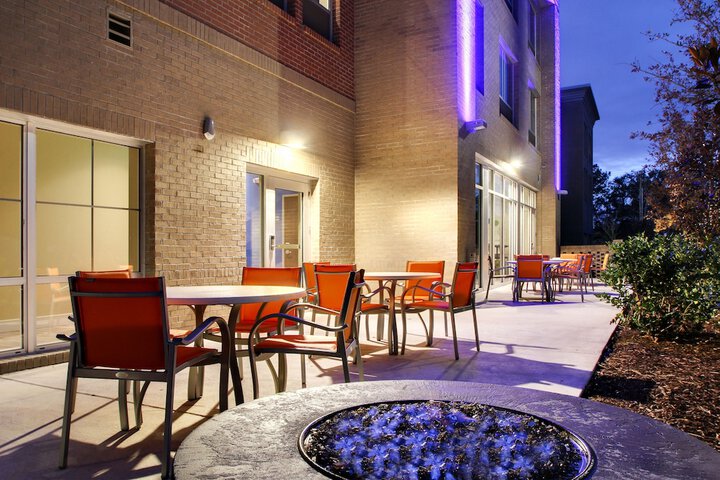BBQ/picnic area