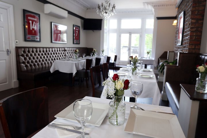 Dining 104 of 141
