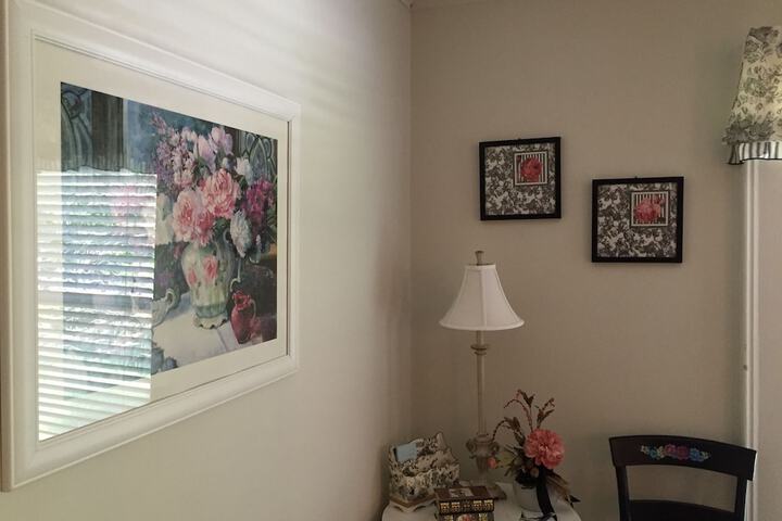 Room 13 of 68