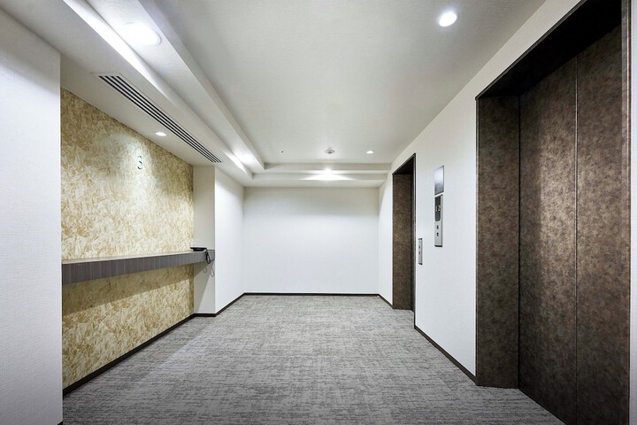 Elevator