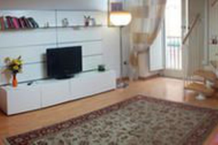 Room 15 of 19