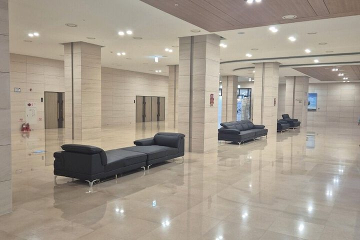 Hotel Interior 4 of 27