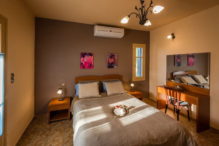 Room 10 of 49