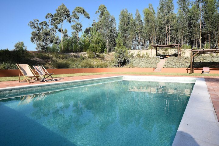 Pool 13 of 37