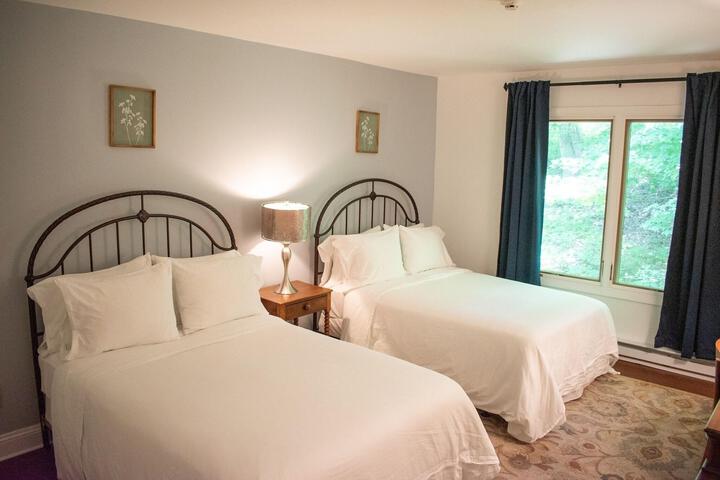 Room 171 of 290
