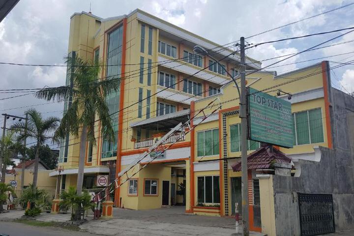 Top Star Hotel