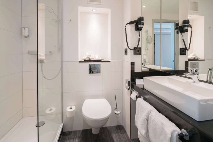Bath Photo