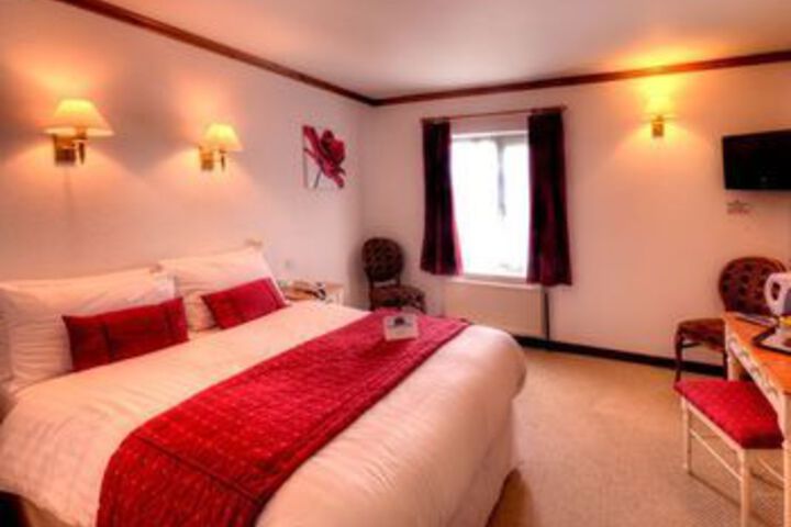 Room 10 of 19